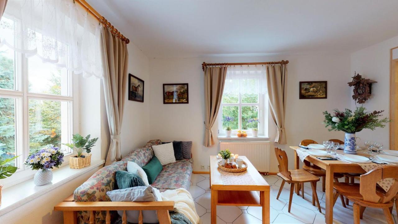 Pension U Sebastiana Hodousice エクステリア 写真